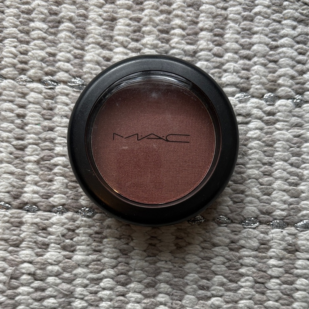MAC blush- PLUM DU BOIS
